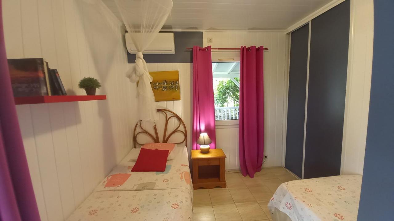 Les Gites Capra - Papaye Bouillante Exterior photo